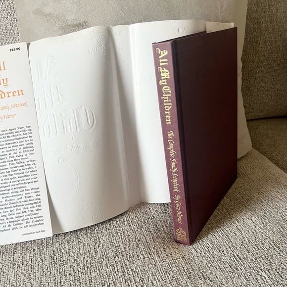 Vintage 1994 All My Children The Complete Family Scrapbook by Gary Warner - Picture 8 of 9